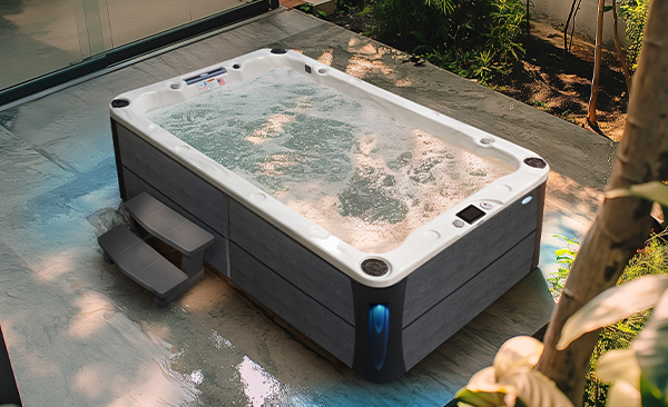 Deck Series Woodland hot tubs for sale